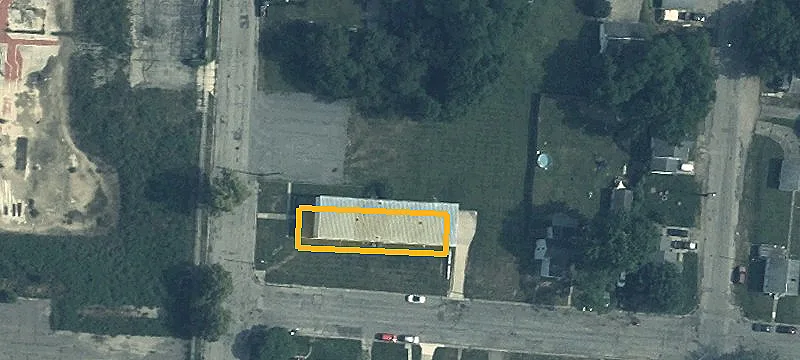 326 Thompson Ave
