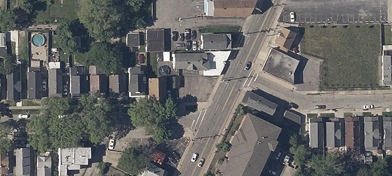 3218 Fulton Rd