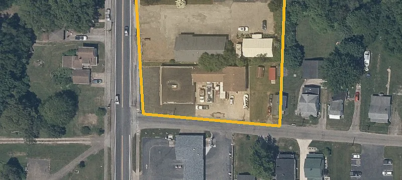 3521 Main St