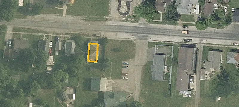 100 Main St