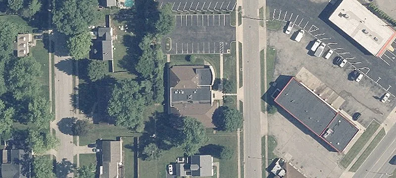 615 Woodside Dr