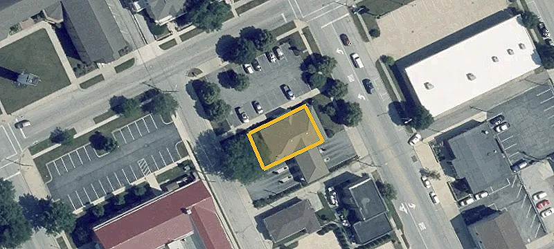 301 High St