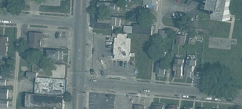 2116 Pleasant Ave