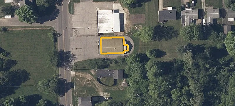 885 Main St