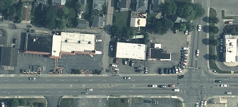 1904 Main St