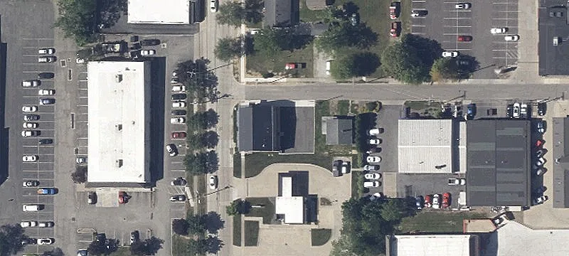 402 Elmwood Ave