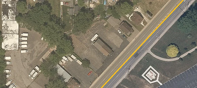 817 Elm NE Rd