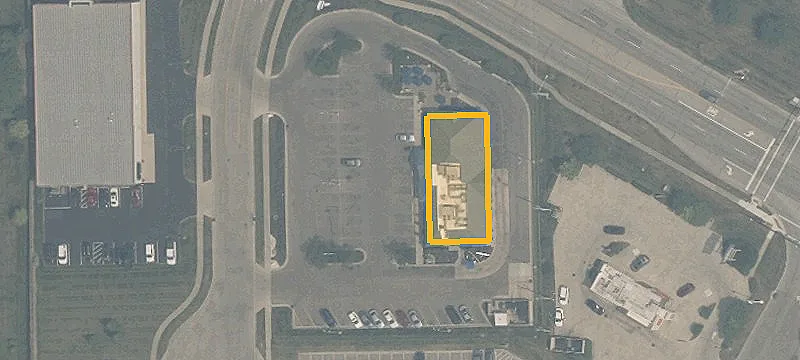 2100 Main St