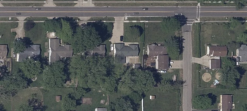 3588 Laurel Rd