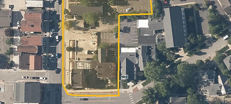 9 Aurora St