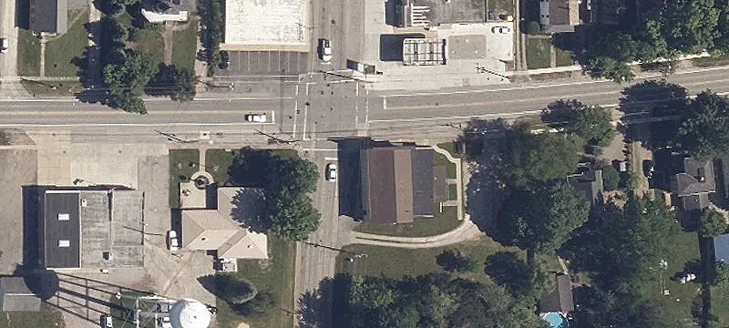 101 Main St