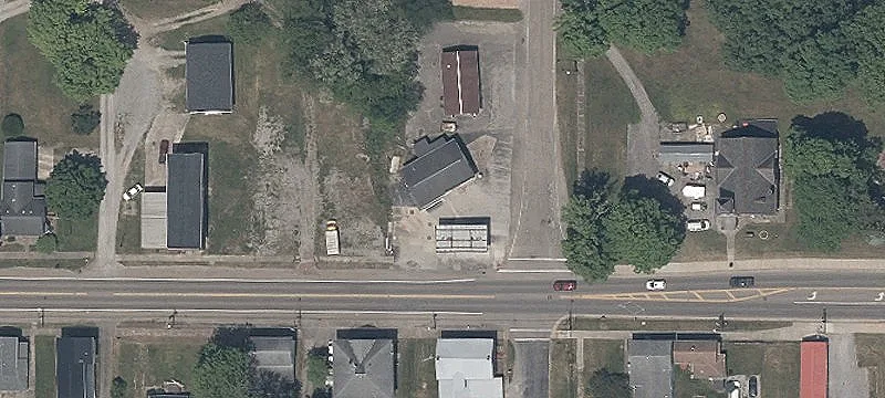 100 Main St