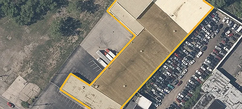 22101 Aurora Rd