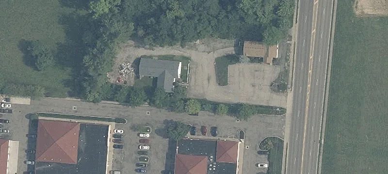 2169 Fairfield Rd