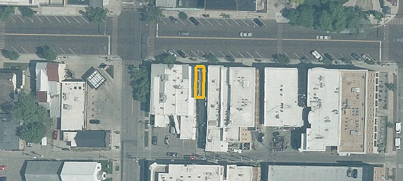 33 High St