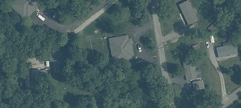 5611 Ivy Ln