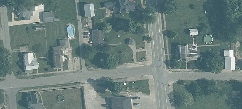 101 Main St