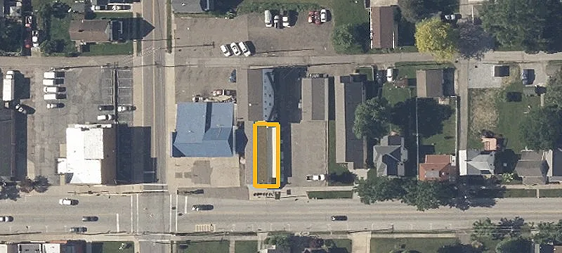 16 Main St