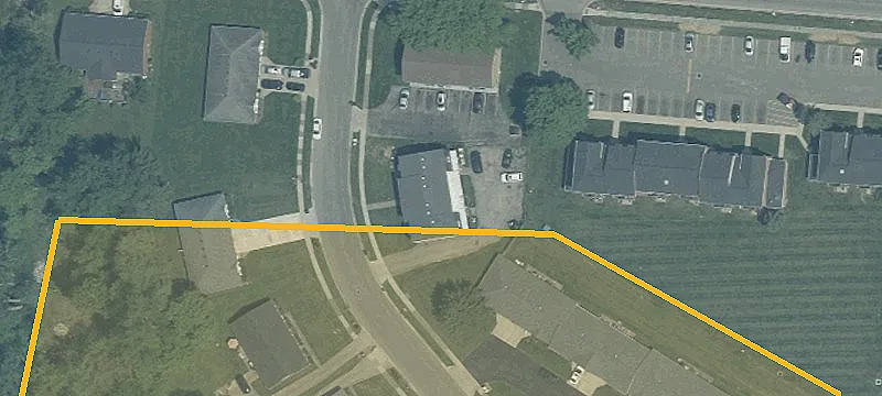 220 Rosemarie Dr