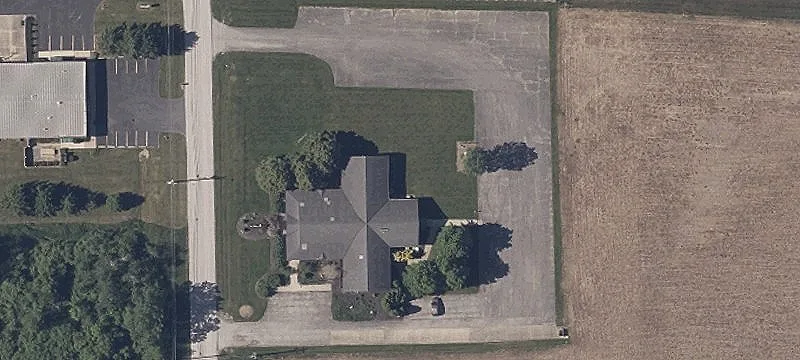 3900 Laylin Rd