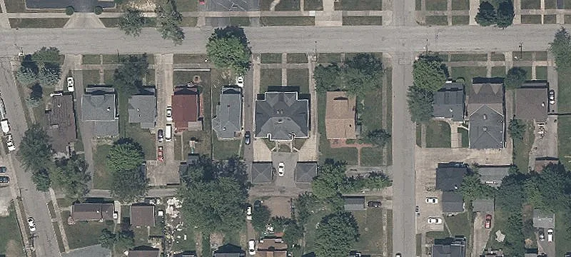 127 Broadway Ave