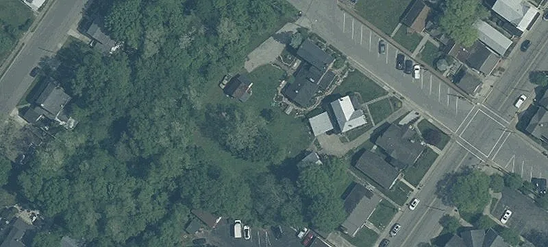 243 High St