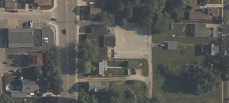 920 Main St