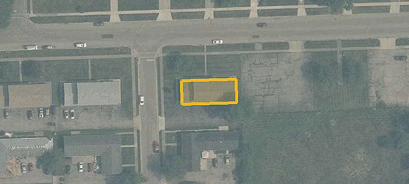 720 Pool Ave