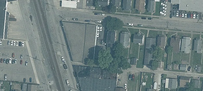 1015 Frst Ave