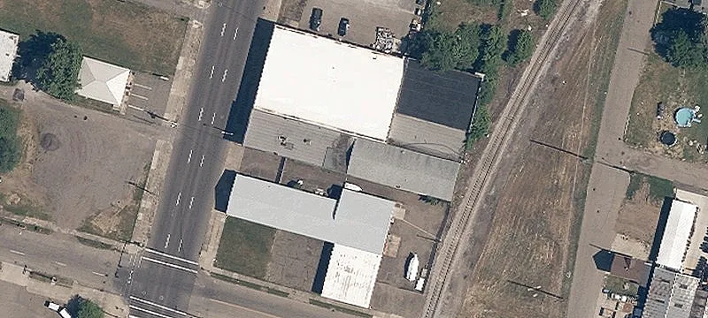 610 Cherry NE Ave