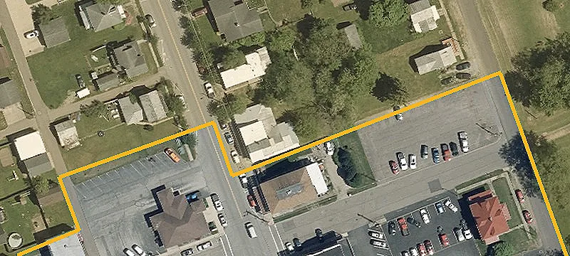 94 Main St
