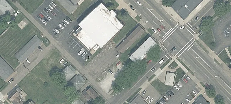 404 Wooster Ave