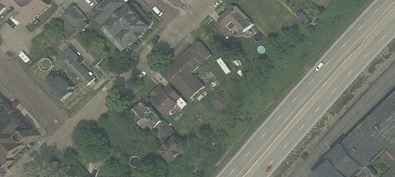 300 3rd St