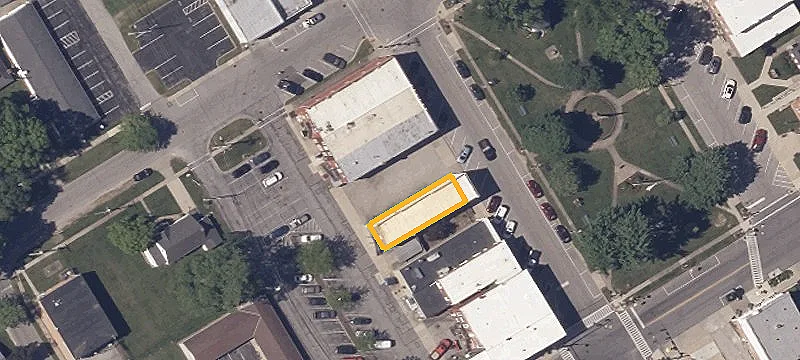 400 Main St