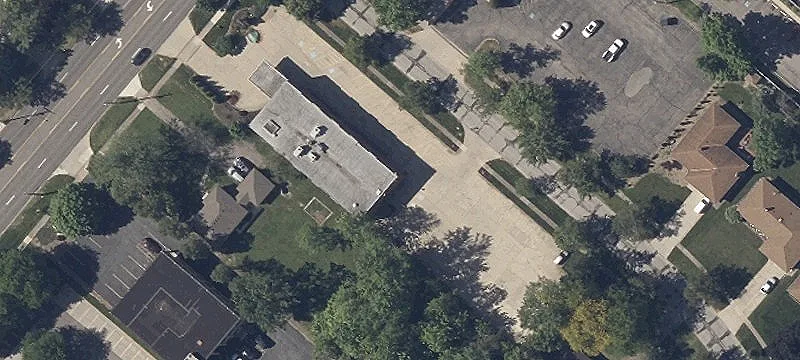 7003 Pearl Rd