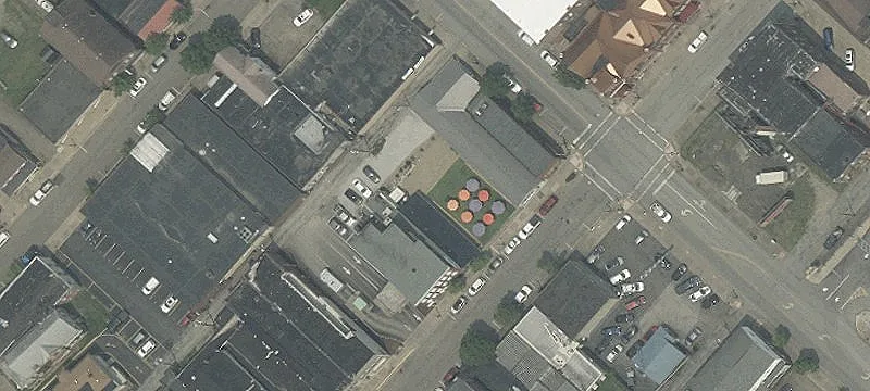 9 4th St