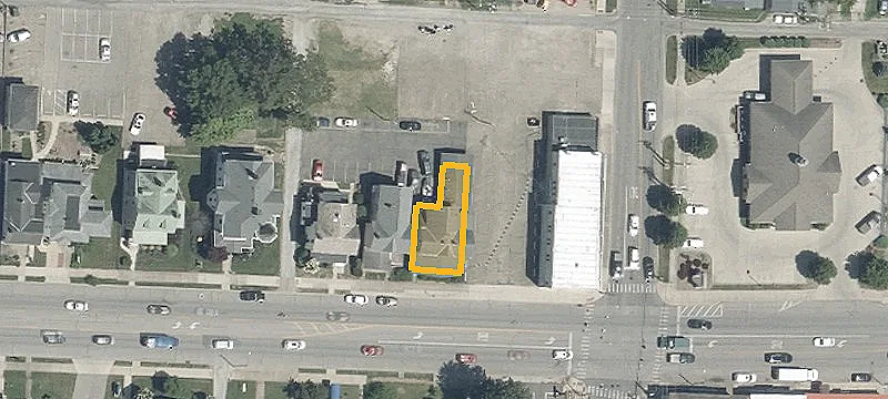 435 Main St
