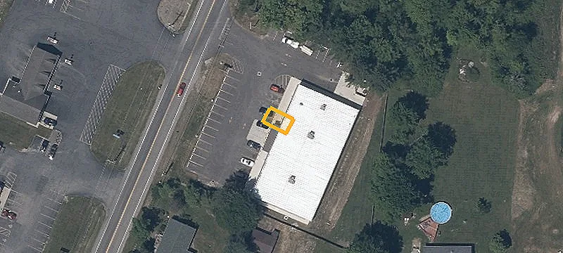3484 Main St