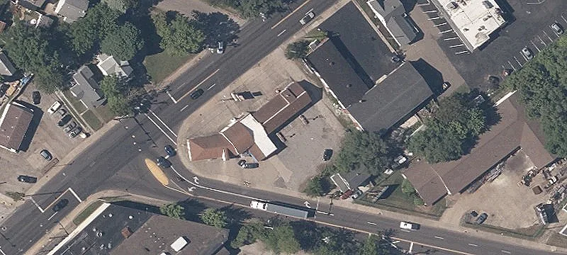 1093 Wooster Rd