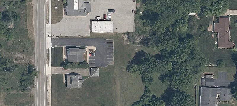 351 Youngstown Kingsville SE Rd