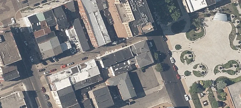 49 1st SE St