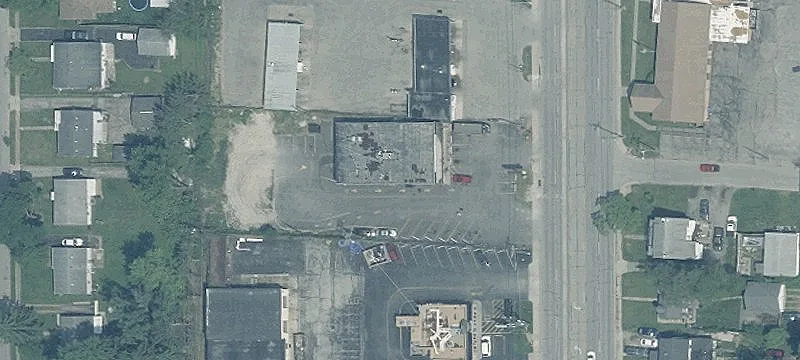 2805 High St