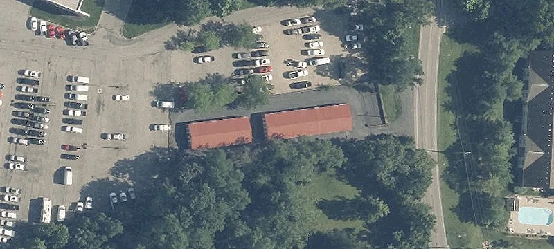 1050 Stratford Rd