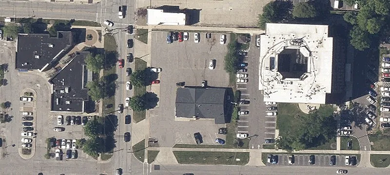 609 Dover Ctr Rd