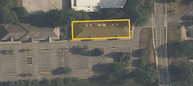 3829 Woodley Rd