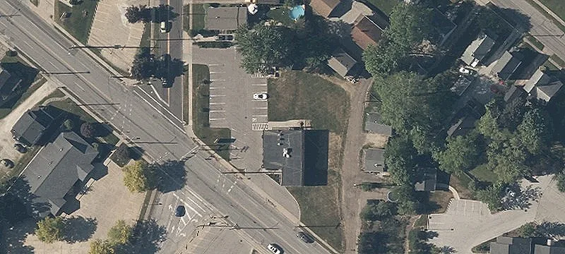 527 Portage Trl