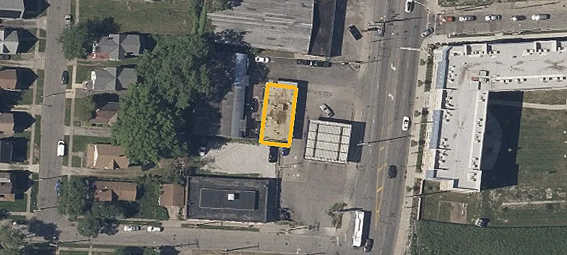 3870 Pearl Rd