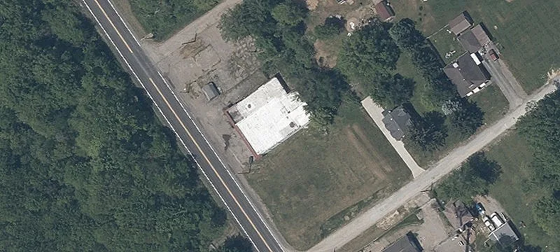 1667 Main St