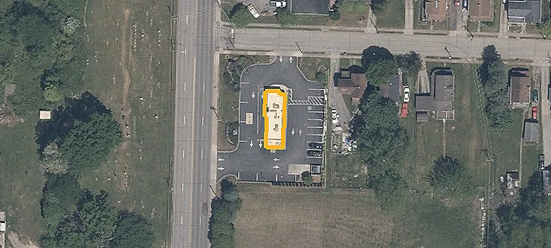 895 Main St