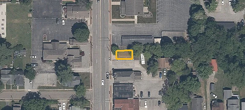 211 Main St
